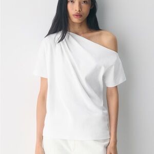 NWT Aritzia Babaton Interlock Script Top